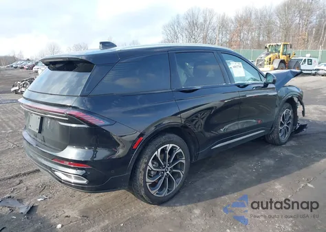 2024 Lincoln Nautilus Reserve z USA, uszkodzony, nr VIN 5LMPJ8K42RJ854983